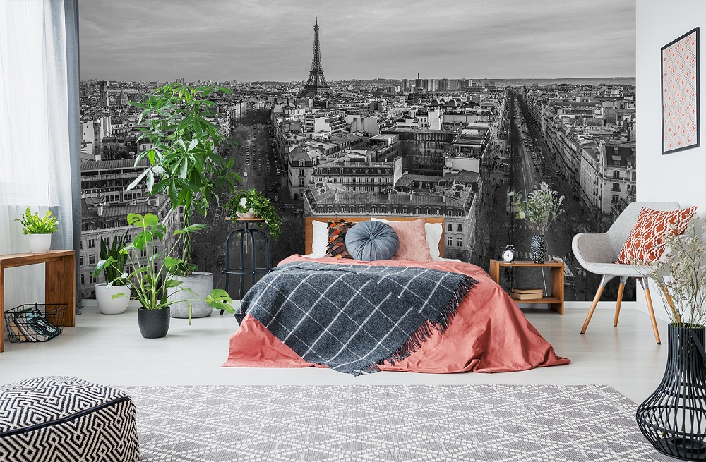 Papier peint photo - photographie en noir et blanc d'une vue panoramique de Paris avec la Tour Eiffel comme décoration dans une chambre à coucher moderne