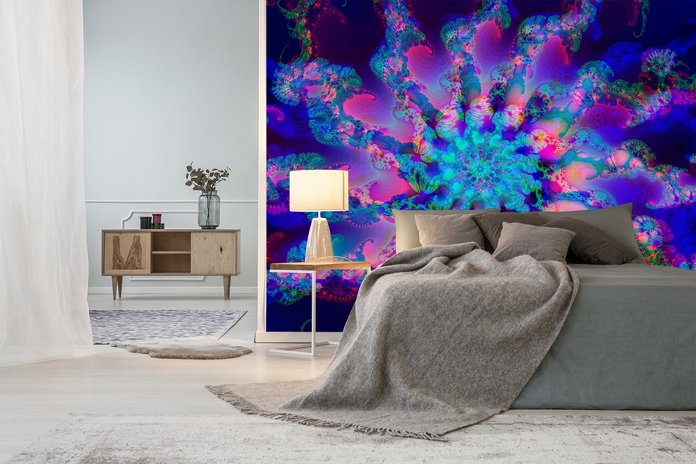 Papier peint photo - chambre à coucher avec lit gris et mur fractal coloré, aménagement moderne avec lampe et sideboard